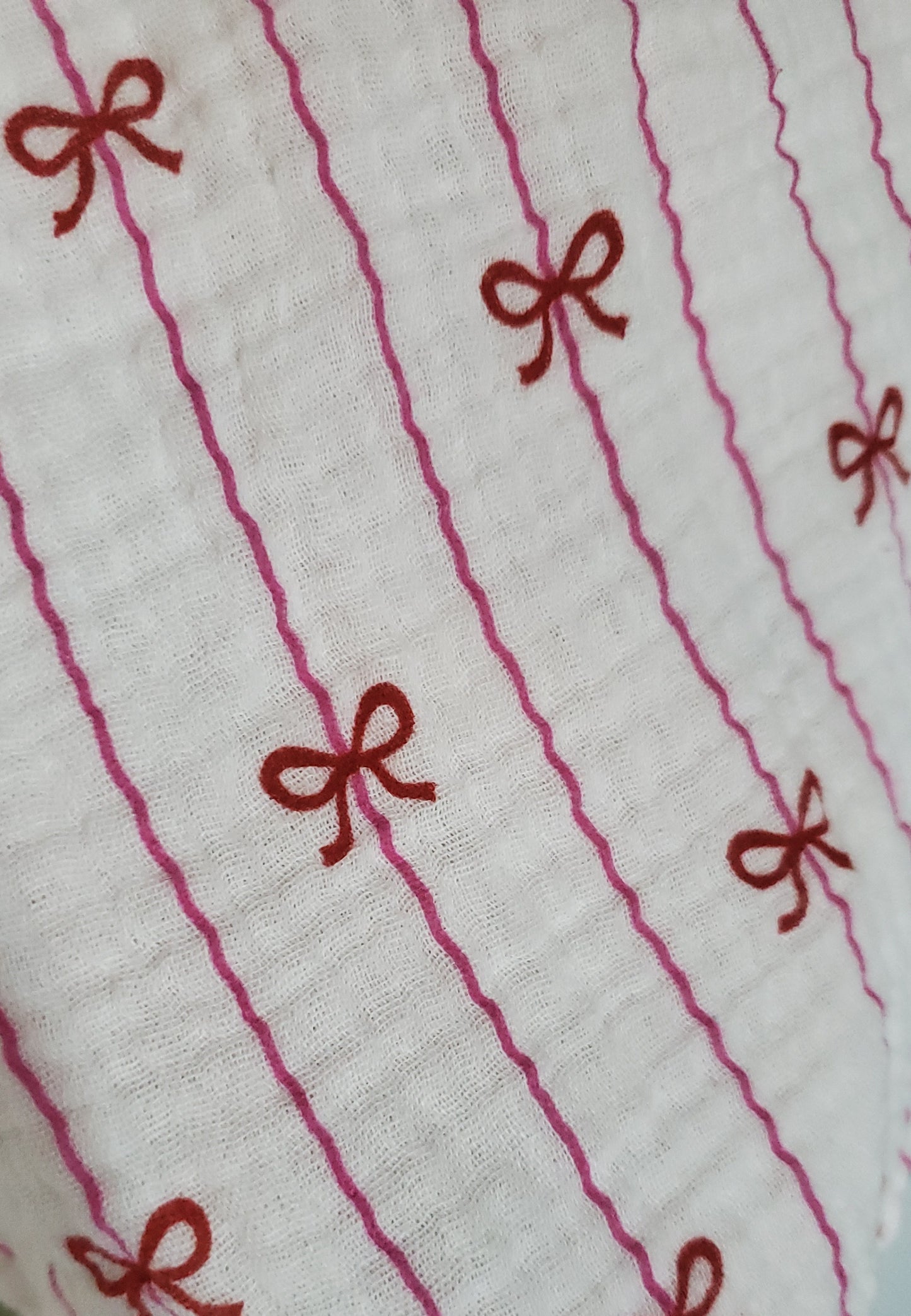 Chemise rayures et noeuds